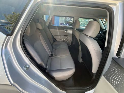 Used 2021 Kia Soul LX image 29