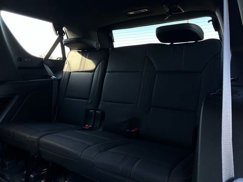 Used 2023 Chevrolet Tahoe RST w/ RST Performance Edition image 13