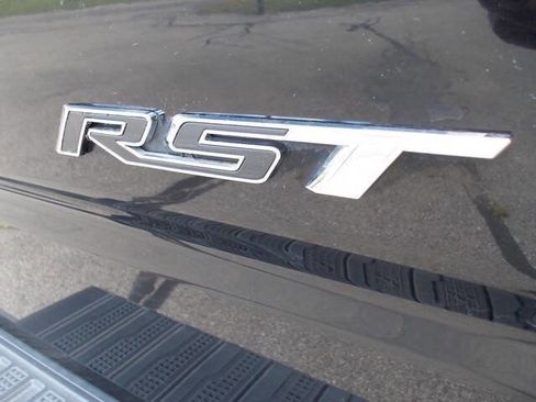 Used 2019 Chevrolet Silverado 1500 RST image 21