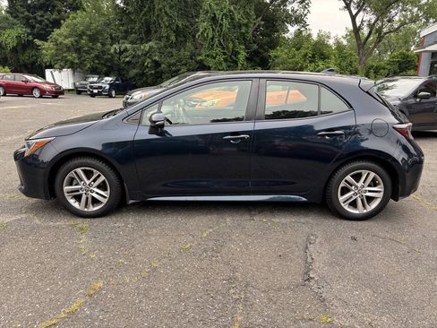 Used 2022 Toyota Corolla SE FWD image 2