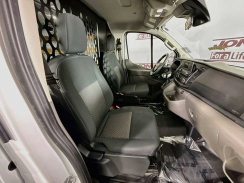 Used 2025 Ford Transit 250 Low Roof w/ Exterior Upgrade Package RWD image 28