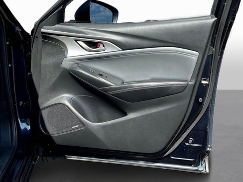 Used 2019 MAZDA CX-3 Touring w/ Preferred Equipment Package image 18