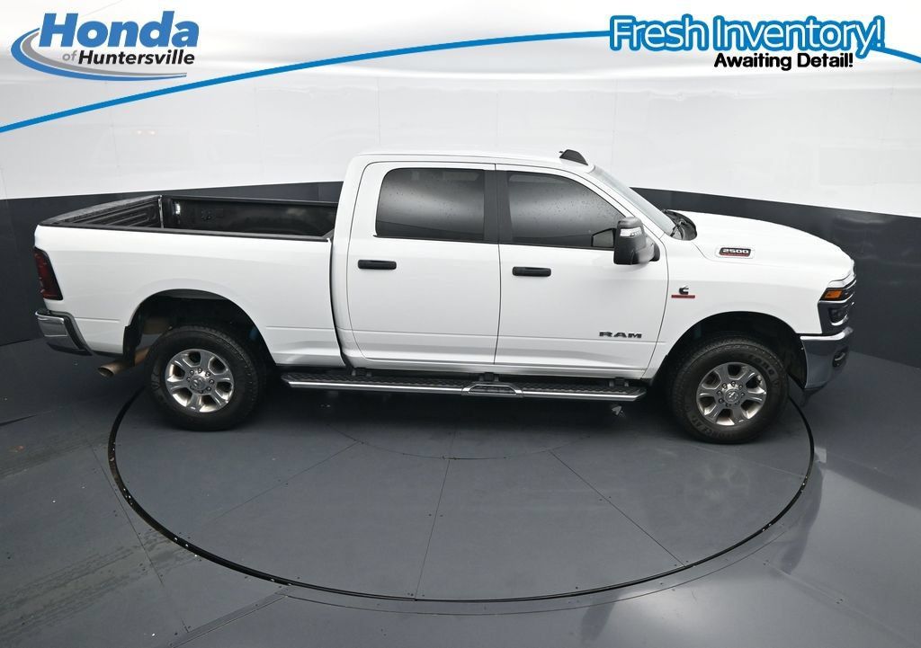 Used 2025 RAM 2500 Big Horn AWD/4WD image 28