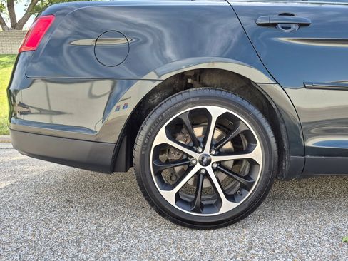 Used 2014 Ford Taurus SEL w/ Equipment Group 201A FWD image 26