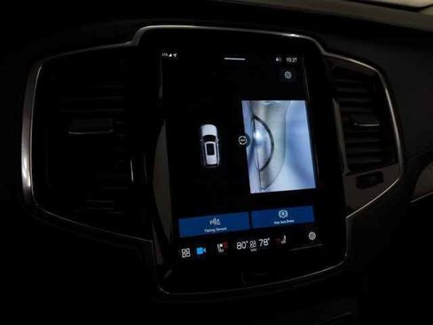 Used 2024 Volvo XC90 B6 Ultimate w/ Protection Package Premier image 28