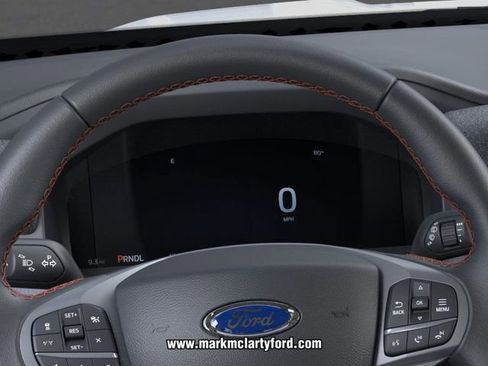 New 2026 Ford Explorer Active w/ Active Comfort Package RWD image 13