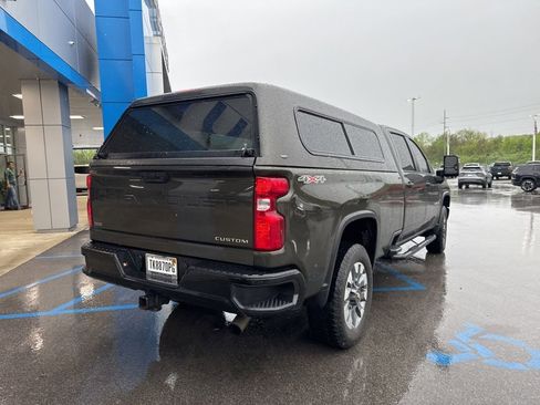 Used 2022 Chevrolet Silverado 2500 Custom w/ Custom Value Package image 17