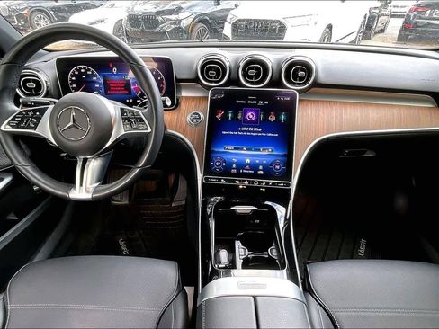 Used 2024 Mercedes-Benz C 300 Sedan image 15