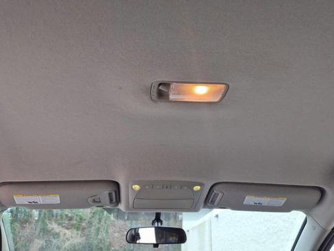 Used 2014 Nissan Leaf S image 52