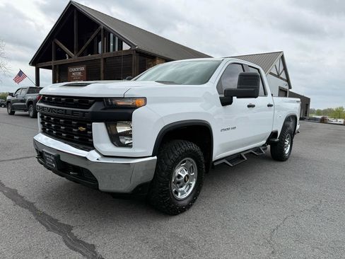 Used 2020 Chevrolet Silverado 2500 W/T image 2
