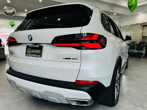 Used 2024 BMW X5 xDrive40i image 8