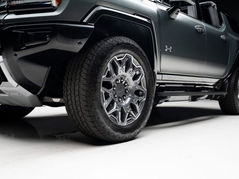 Used 2024 GMC Hummer EV 3X AWD/4WD image 77