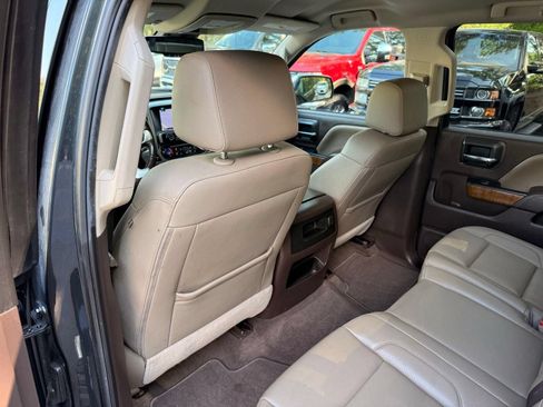 Used 2018 GMC Sierra 1500 SLT AWD/4WD image 33