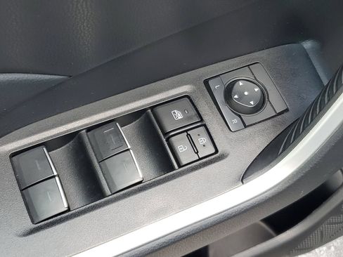 Used 2024 Toyota RAV4 XLE FWD image 18
