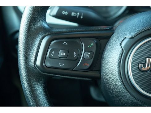 Used 2025 Jeep Wrangler Unlimited Sport AWD/4WD image 15