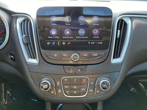 Used 2022 Chevrolet Malibu LT image 26