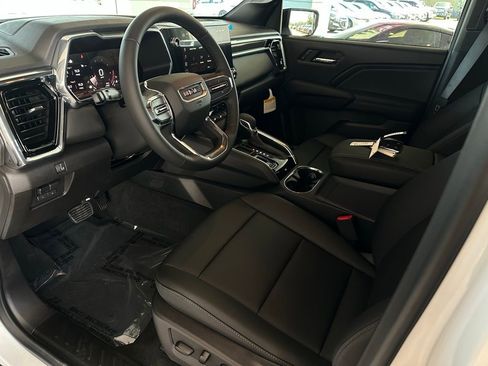 New 2026 GMC Canyon Elevation w/ Convenience Package image 9