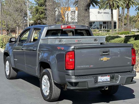 Used 2020 Chevrolet Colorado LT w/ LT Convenience Package image 2