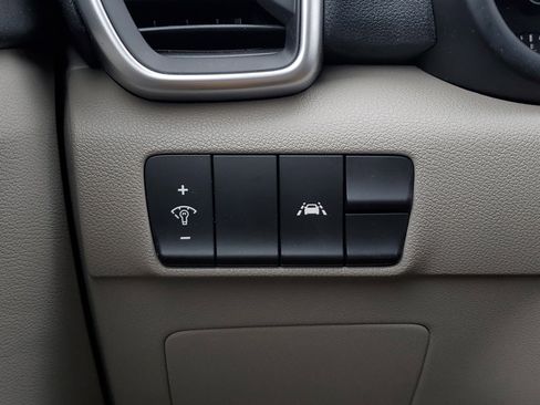 Used 2022 Kia Sportage LX image 29