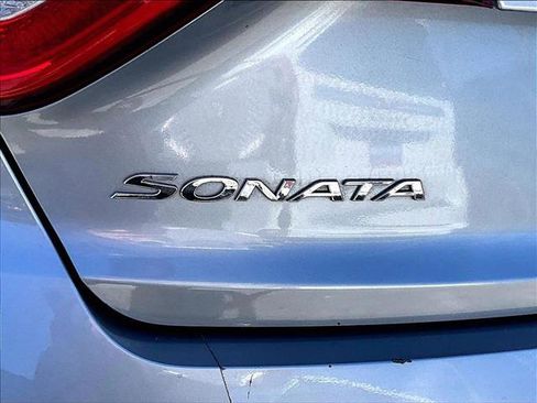 Used 2017 Hyundai Sonata Sport w/ Value Edition Package 02 image 30