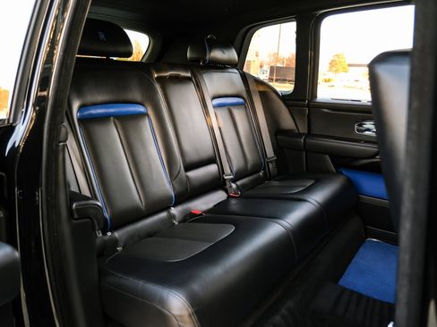 Used 2021 Rolls-Royce Cullinan image 38