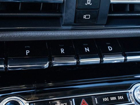 Used 2020 Lincoln Corsair AWD w/ Premium Package image 35