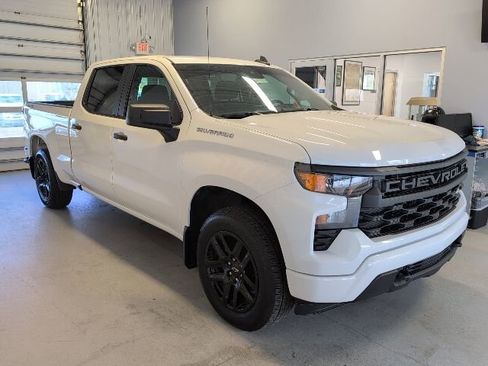 Used 2024 Chevrolet Silverado 1500 Custom AWD/4WD image 5
