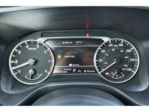 Used 2024 Nissan Rogue SV w/ SV Premium Package FWD image 15