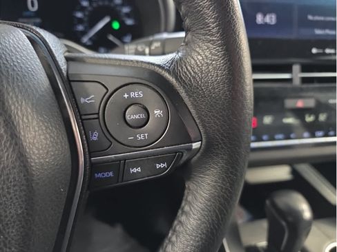 Used 2021 Toyota Avalon XLE image 29