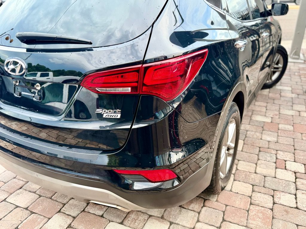 Used 2017 Hyundai Santa Fe Sport AWD/4WD image 25