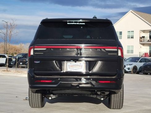 New 2025 Lincoln Navigator Reserve w/ Jet Appearance Package image 11