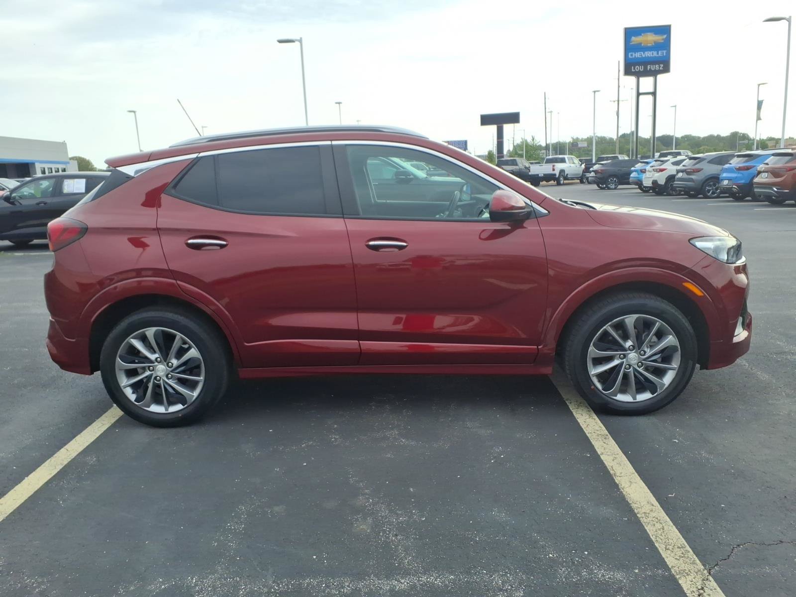Used 2023 Buick Encore GX Select w/ Sport Touring Package AWD/4WD image 28