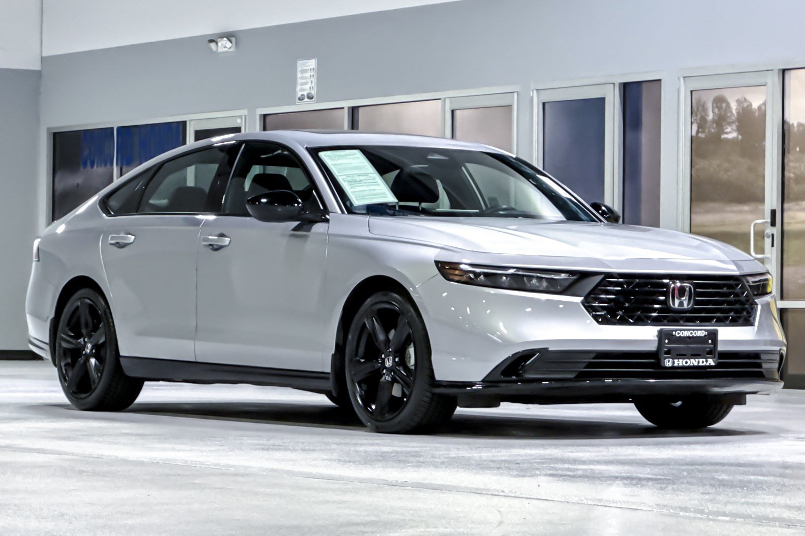 Used 2024 Honda Accord Sport image 7