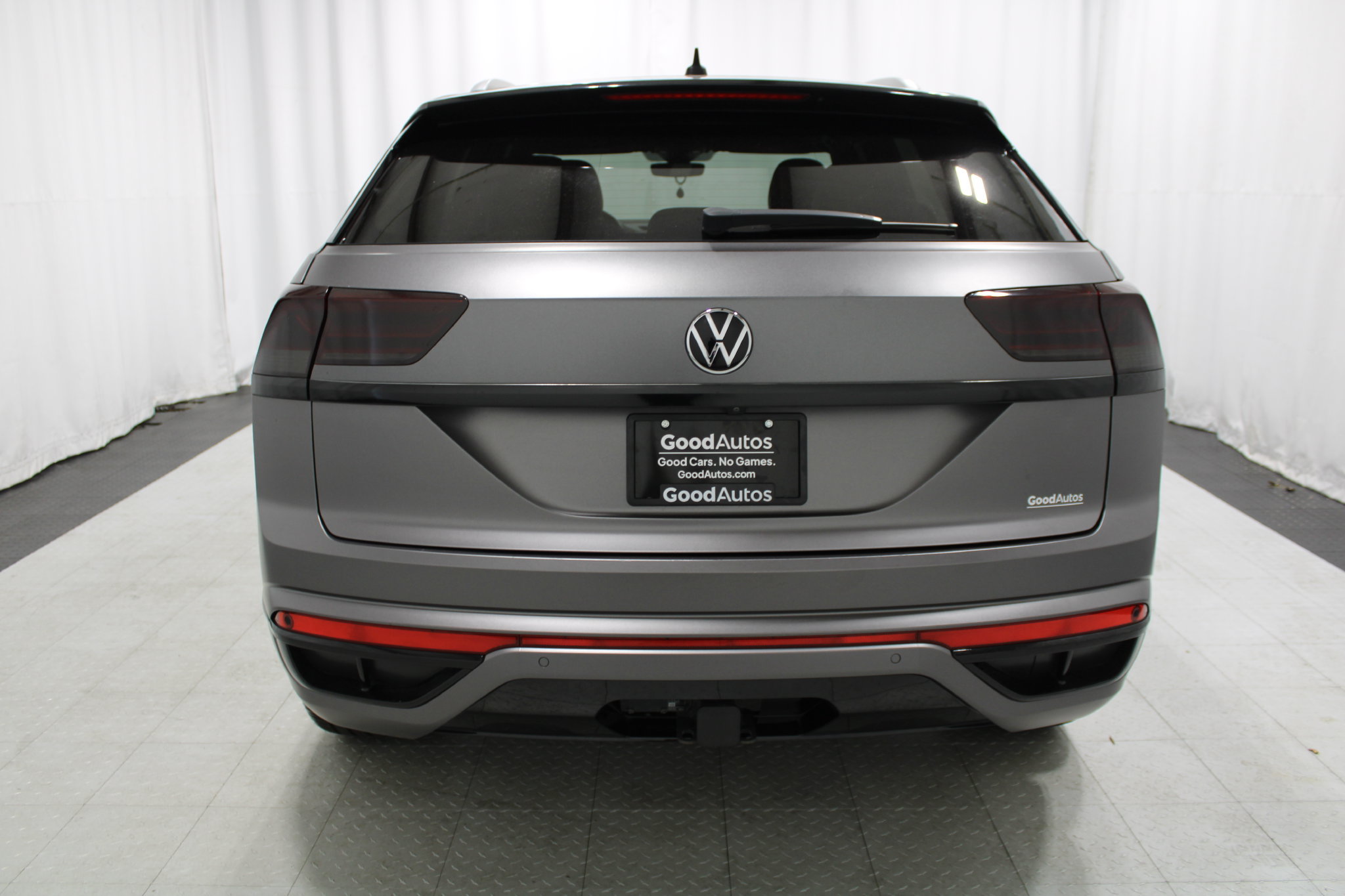 Used 2020 Volkswagen Atlas Cross Sport SEL R-Line AWD/4WD image 7