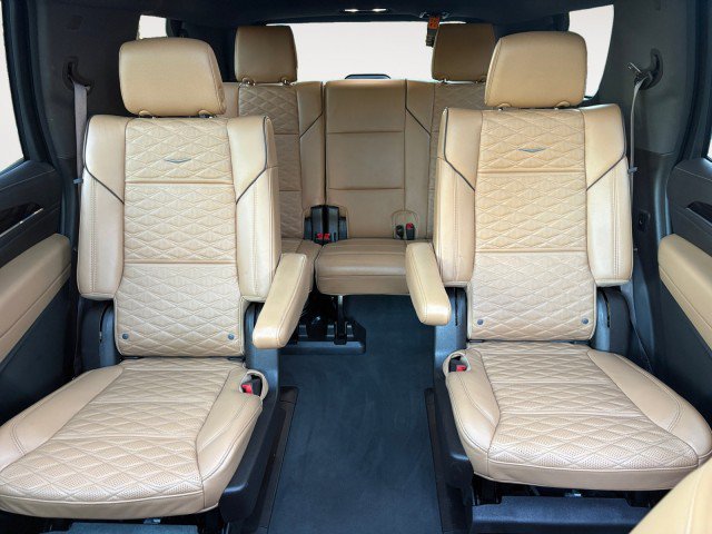 Used 2022 Cadillac Escalade Sport w/ Touring Package AWD/4WD image 6