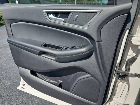 Certified 2019 Ford Edge SEL w/ Equipment Group 201A FWD image 31