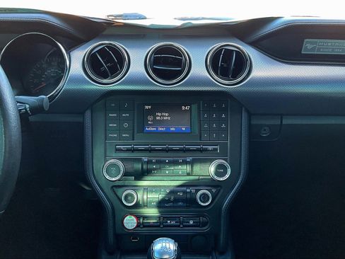 Used 2016 Ford Mustang GT image 6