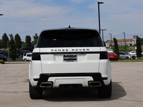 Used 2018 Land Rover Range Rover Sport HSE Dynamic AWD/4WD image 6
