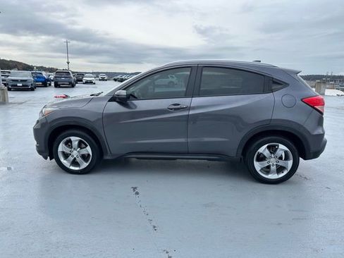 Used 2017 Honda HR-V EX-L image 6