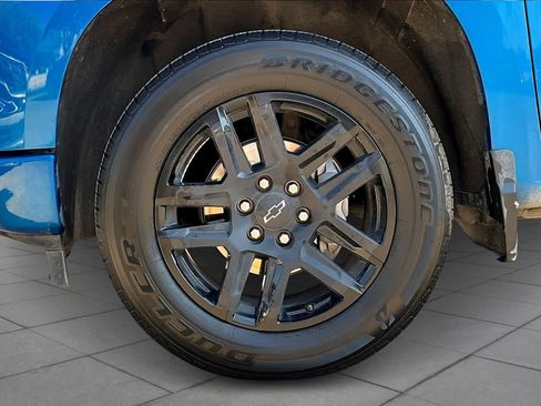 Used 2022 Chevrolet Silverado 1500 Custom w/ LPO, Dark Essentials Package image 19