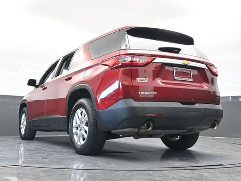 Used 2018 Chevrolet Traverse LT image 58