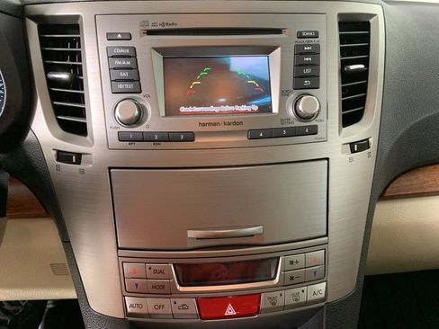 Used 2013 Subaru Outback 2.5i Limited w/ Moonroof Pkg image 26