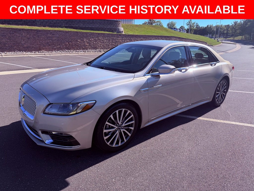 Used 2017 Lincoln Continental Select FWD image 3