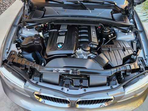 Used 2013 BMW 128i Convertible image 17