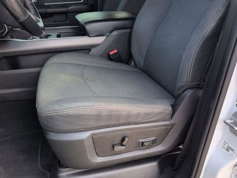 Used 2022 RAM 3500 Big Horn w/ Level C Equiment Group image 13