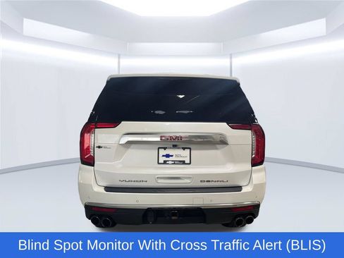 Used 2021 GMC Yukon Denali w/ LPO, Illumination Package AWD/4WD image 5