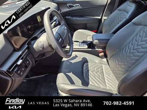 Certified 2026 Kia Sportage X-Line w/ X-Line Premium Package AWD/4WD image 11