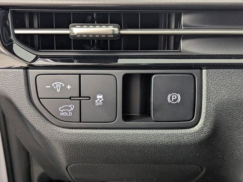 New 2026 Kia Sportage SX FWD image 13