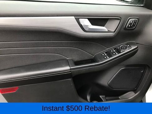 Used 2024 Ford Escape Platinum image 15