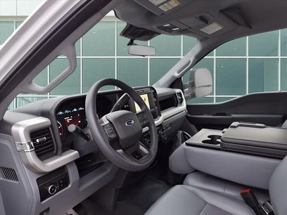 New 2023 Ford F350 XL w/ XL Chrome Package